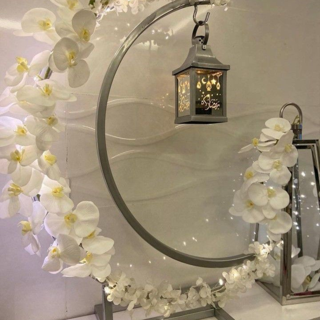 Eid al-Fitr Moon Fresh Orchid Decoration – A Symbol of Elegance & Blessings