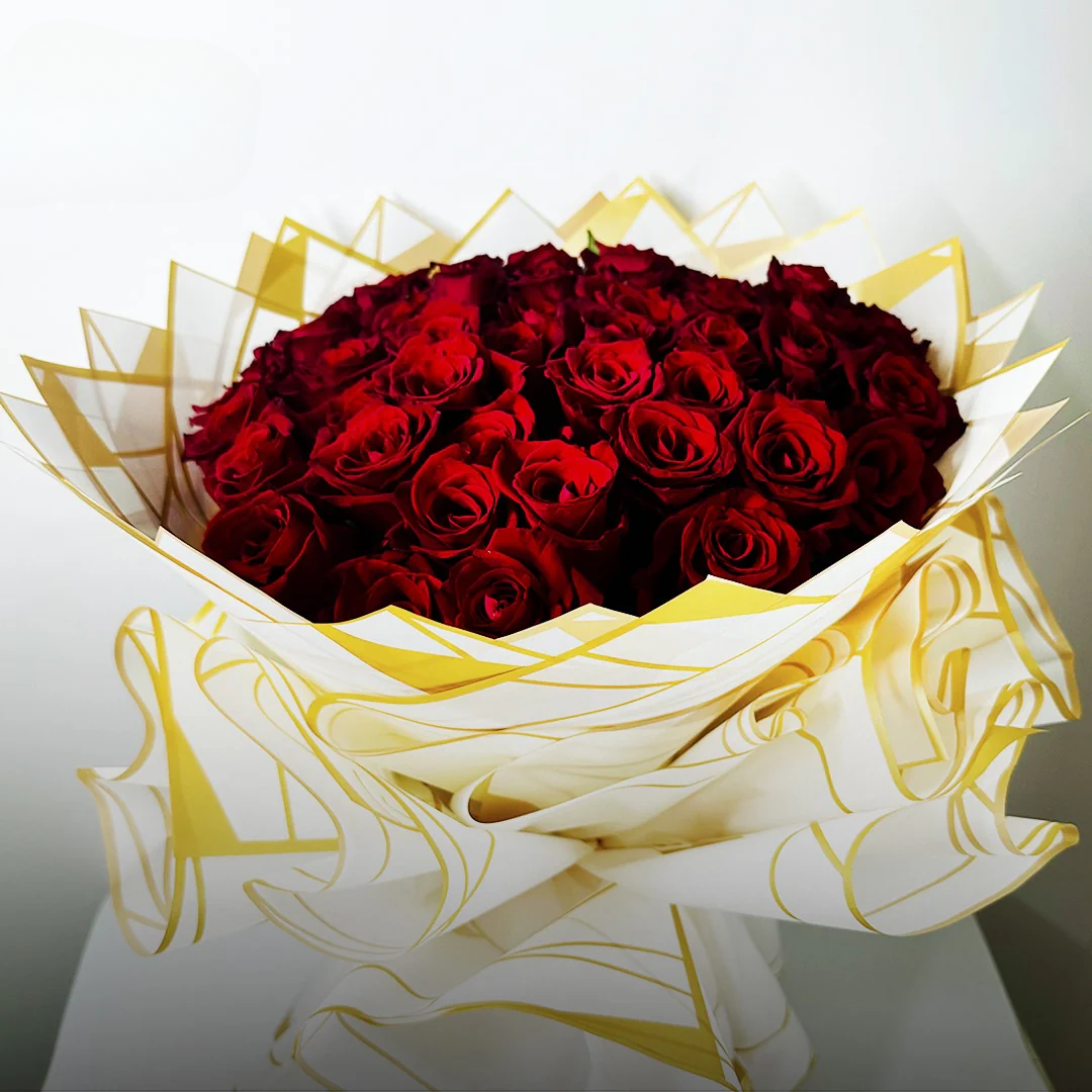 Valentine's Day Red Valvet Flower Delivery in Dubai – Surprise Your Loved One